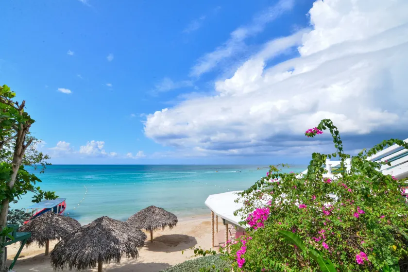 Beach House Condos, Negril - Image 1