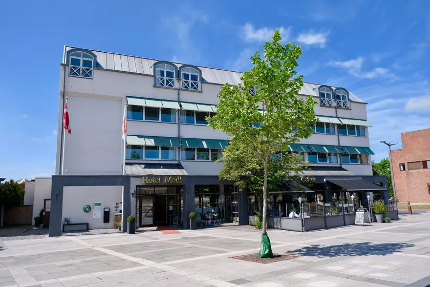 Hotel Medi - Image 1