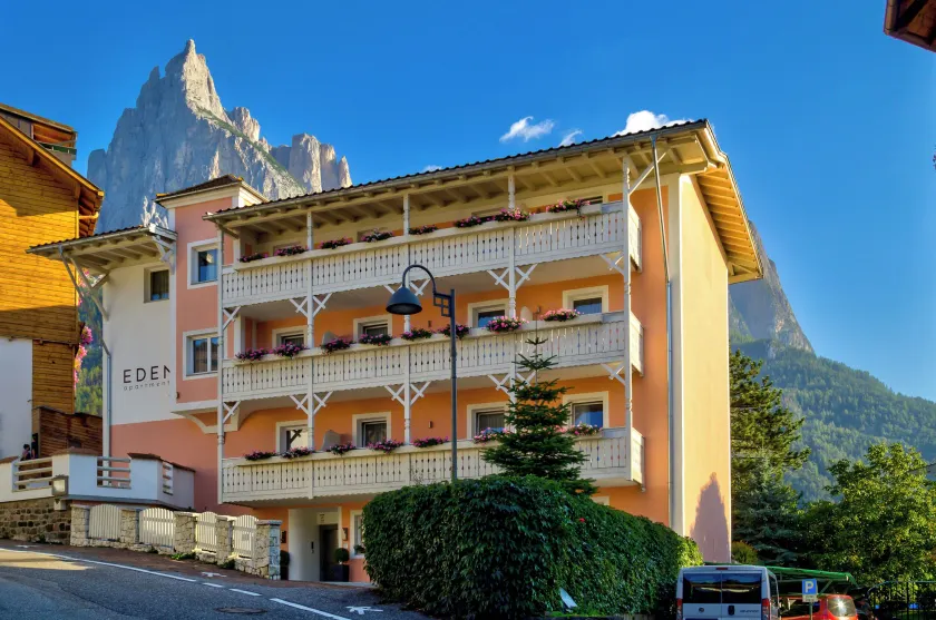 Eden Apartments - Image 1