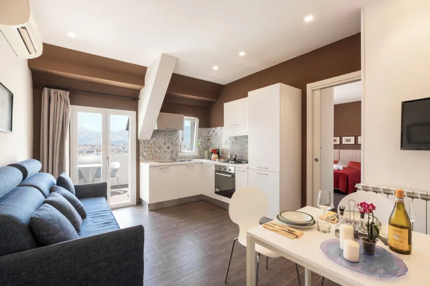 Marbela Apartments & Suites - Image 1