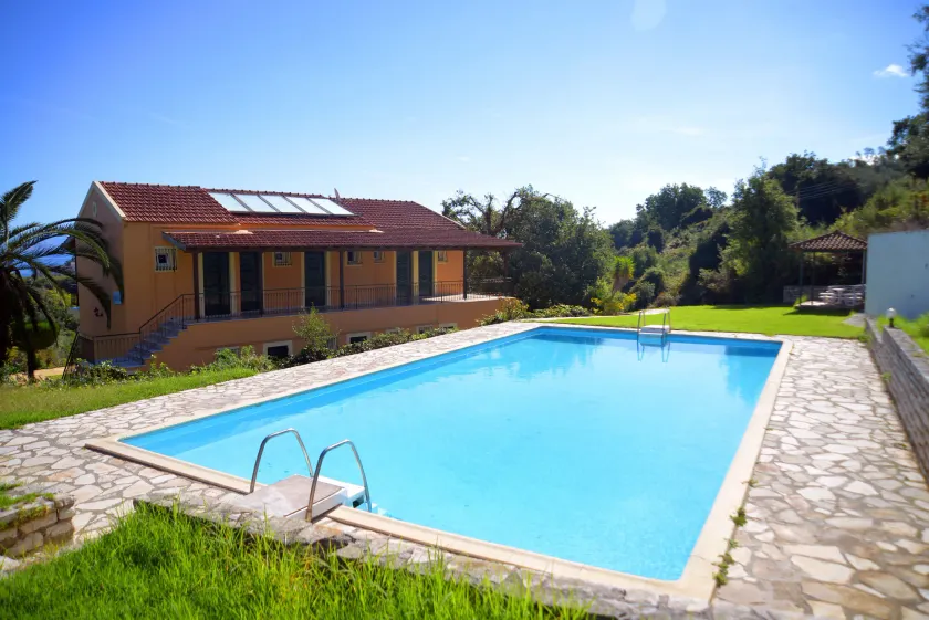 Alexandros Apartments - Image 1