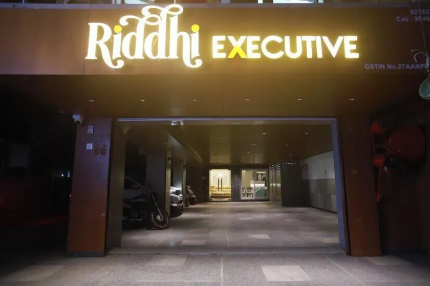 RIDDHI EXECUTIVE - Image 1