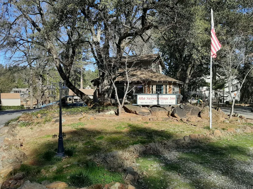 Alta Sierra Village Inn - Image 1