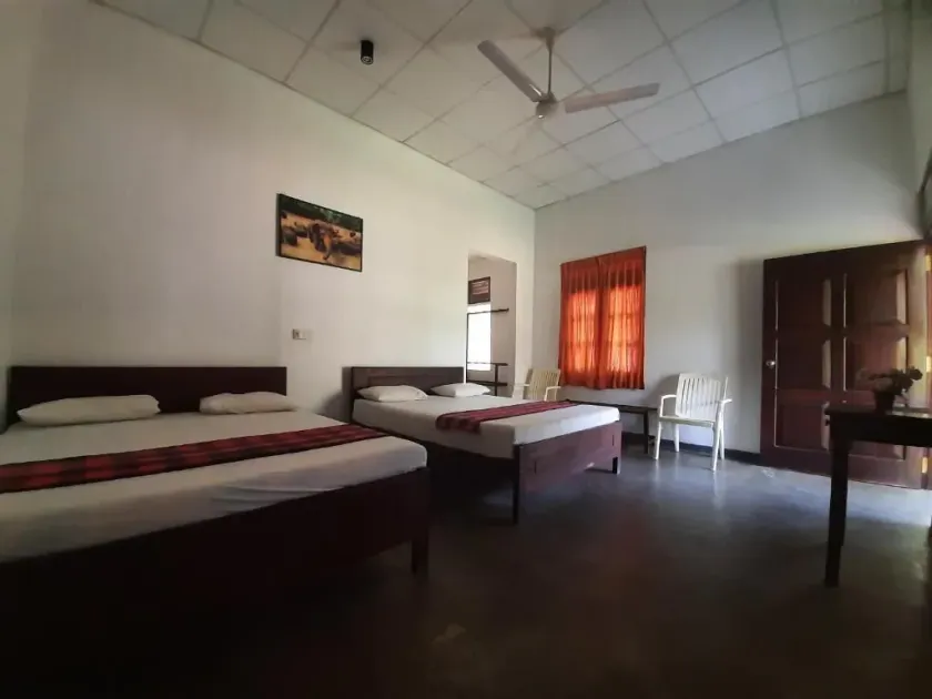 Katagamuwa Rest - Camera