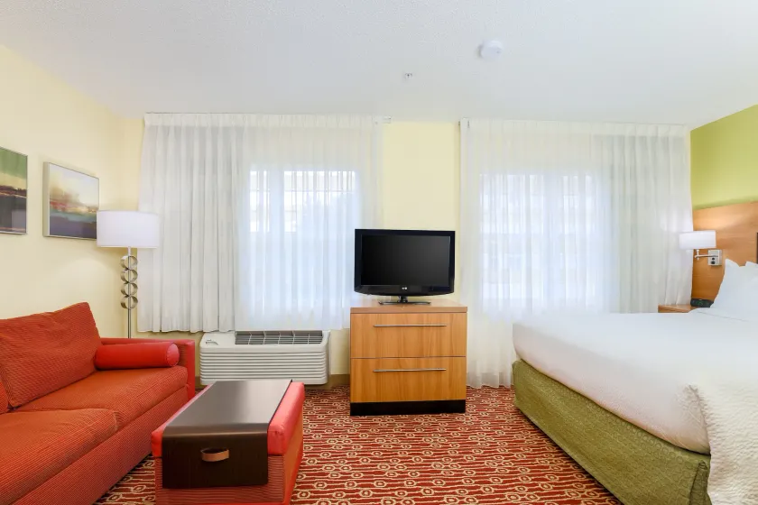 Sonesta Simply Suites Houston Brookhollow - Room