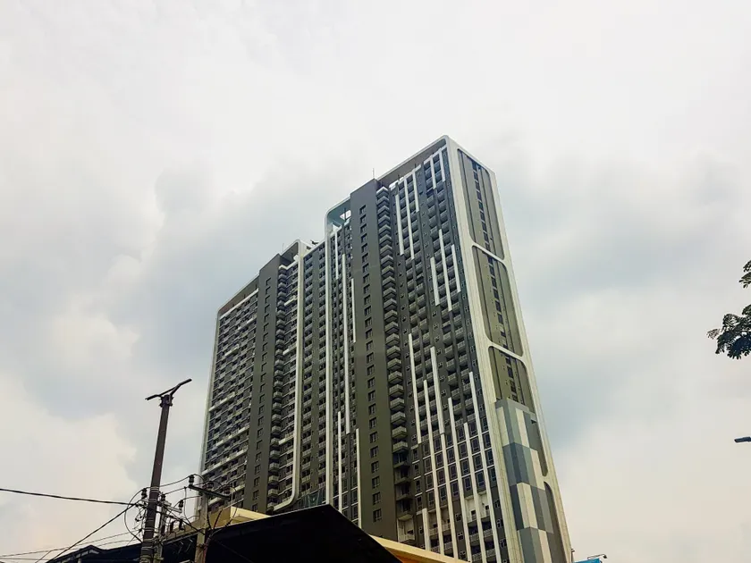 City View Studio at Springwood Residence - Image 1
