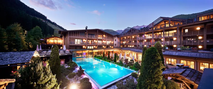 Hotel Quelle Nature Spa Resort - Image 1