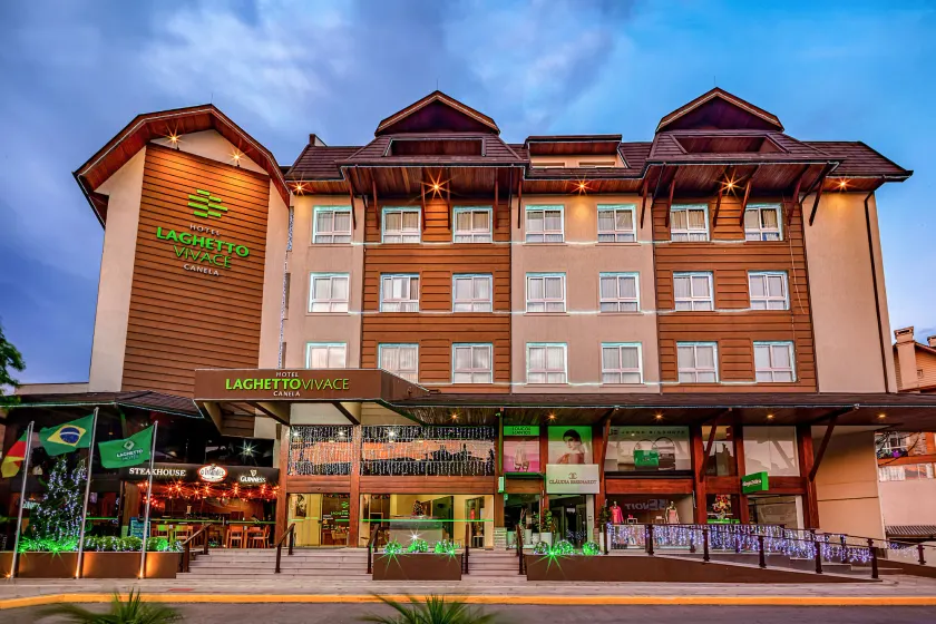 Hotel Laghetto Vivace - Image 1