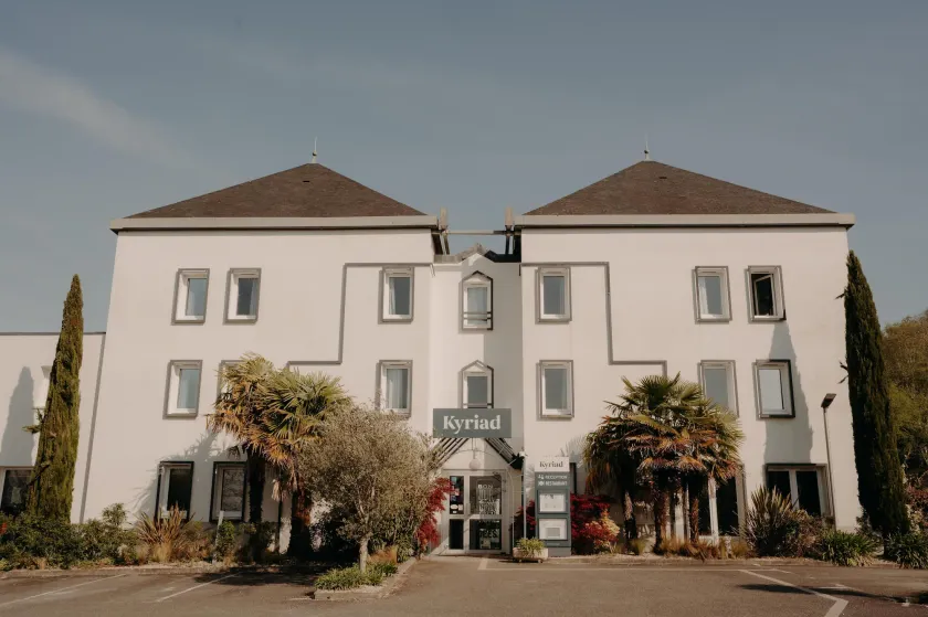  Hôtel Kyriad Quimper Sud - Image 1