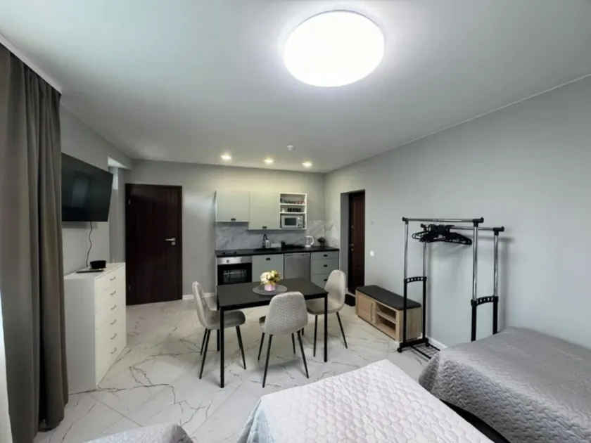 Room-guesthouse Imperia 3 - Image 1