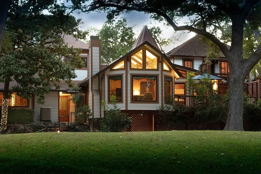 Creekhaven Inn & Spa - Image 1