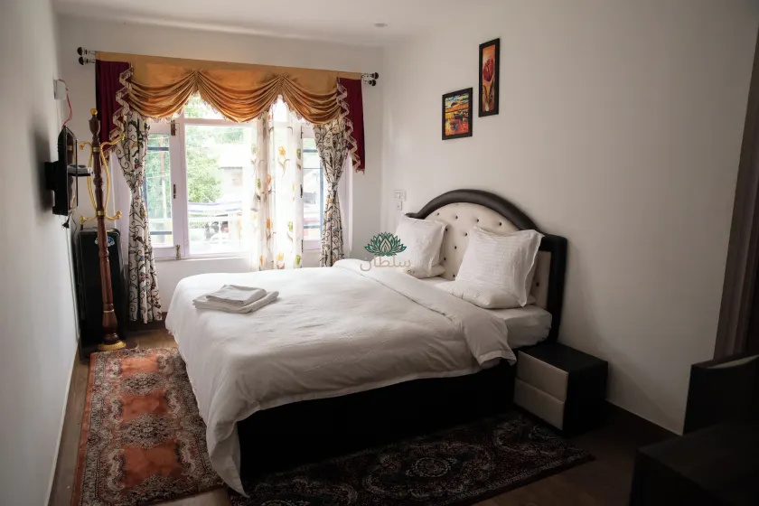 Hotel Sultan Residency - Image 1