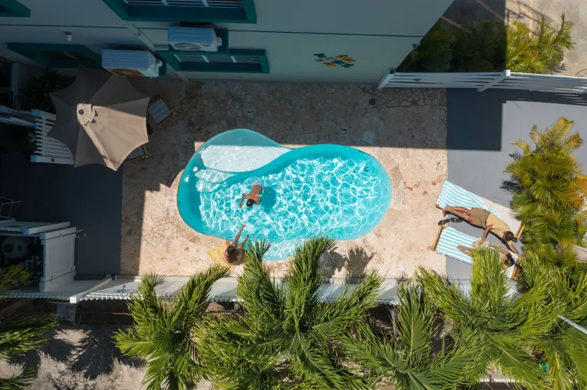 Turtle Bay Inn - Image 1