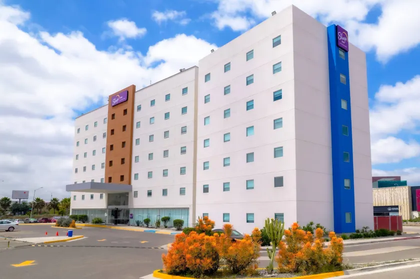 Sleep Inn Tijuana - Image 1