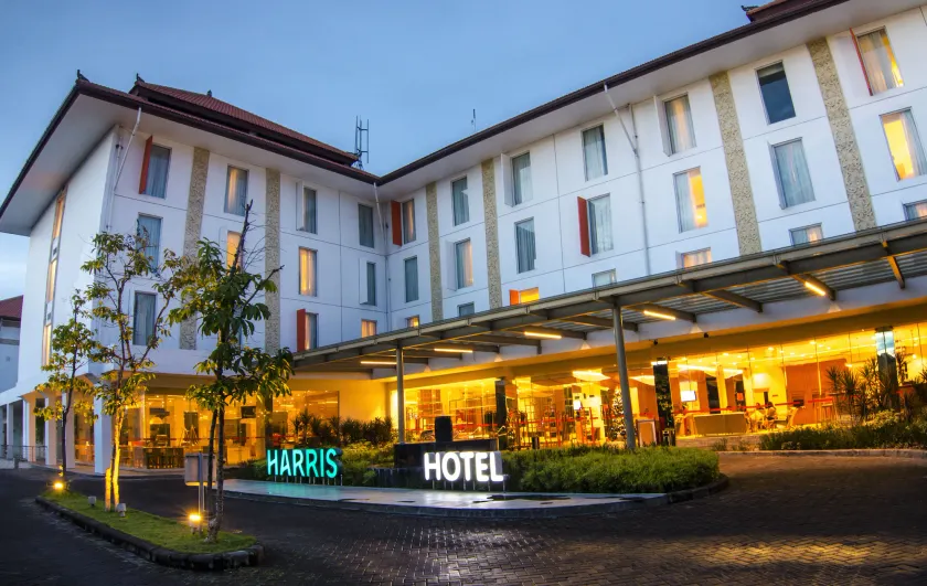 HARRIS Hotel and Conventions Denpasar Bali - Image 1