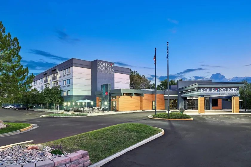 Four Points by Sheraton Salt Lake City Airport - Image 1