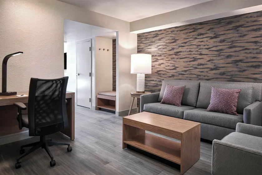 Sheraton Richmond Airport Hotel - Image 1