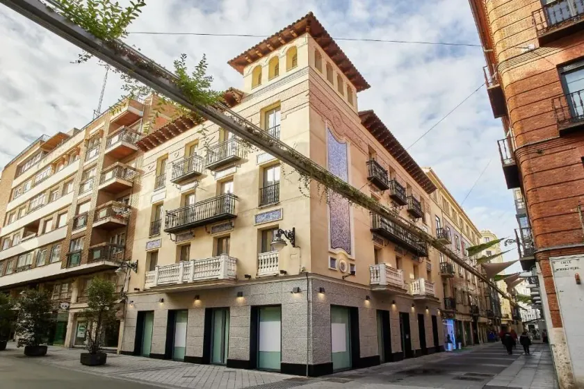 Nexus Santa María Luxury Apartamentos - Image 1