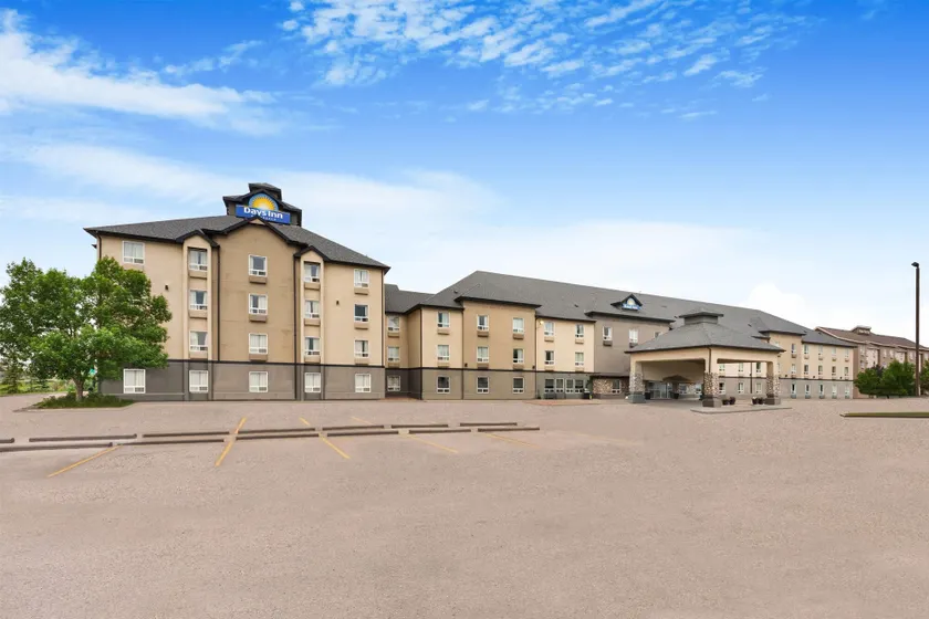 Days Inn by Wyndham Regina - Image 1