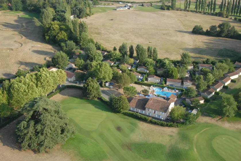 Le Domaine du Cèdre - Image 1