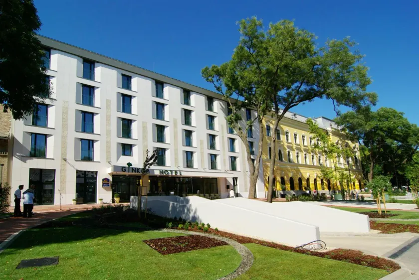 Hotel Ginkgo - Image 1