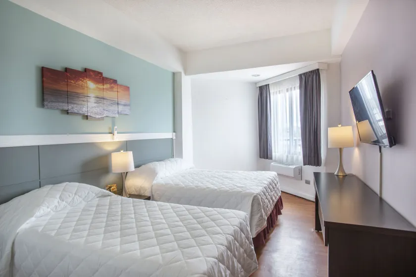 Grand Plaza Hotel - Image 1
