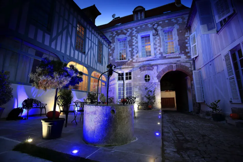 Hotel Saint Georges - Image 1
