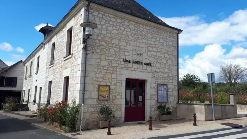 Bulle de campagne à Saint Benoit la Forêt - Image 1