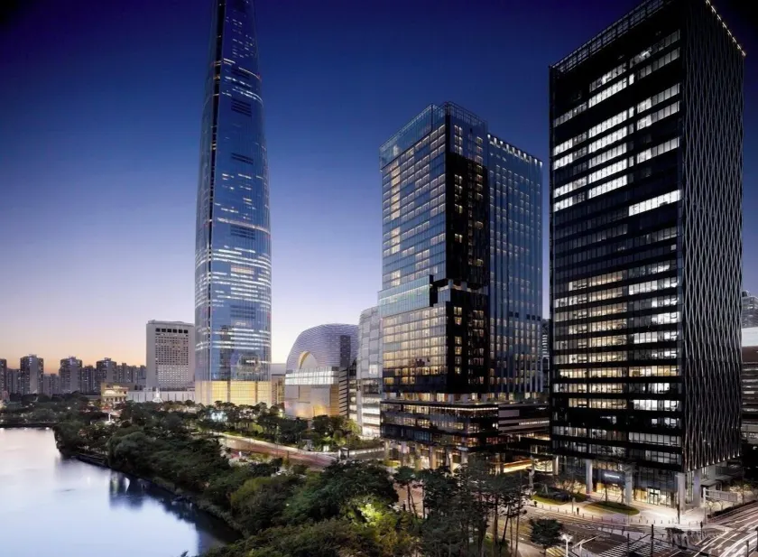Sofitel Ambassador Seoul Hotel & Serviced Residences - Image 1