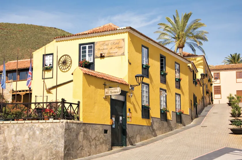 Hotel Rural Senderos de Abona - Image 1