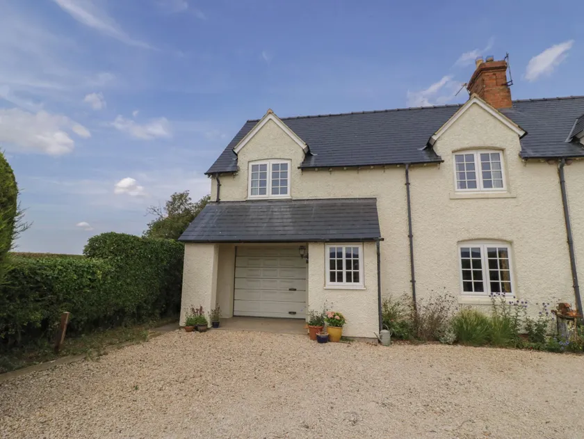 Glencoe Cottage - Image 1