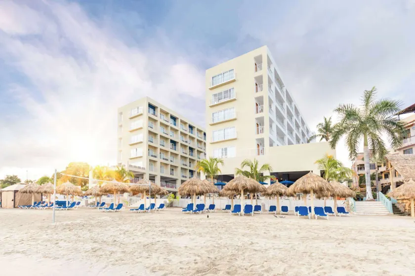 Decameron La Marina Guayabitos, Ramada All-Inclusive Resort - Image 1
