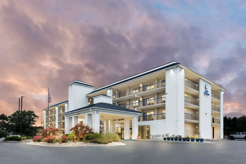 Best Western Kent Narrows Inn - Image 1