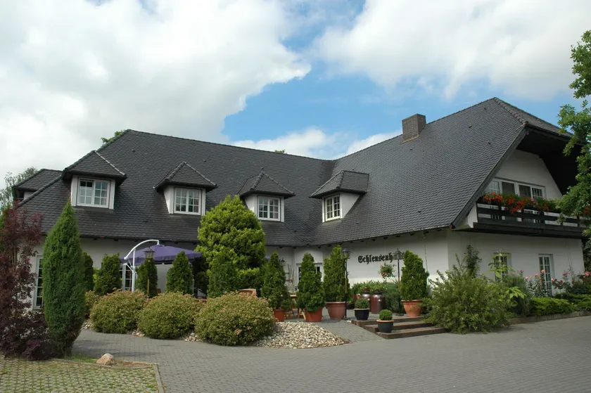 Landgasthof und Hotel Schleusenhaus - Image 1