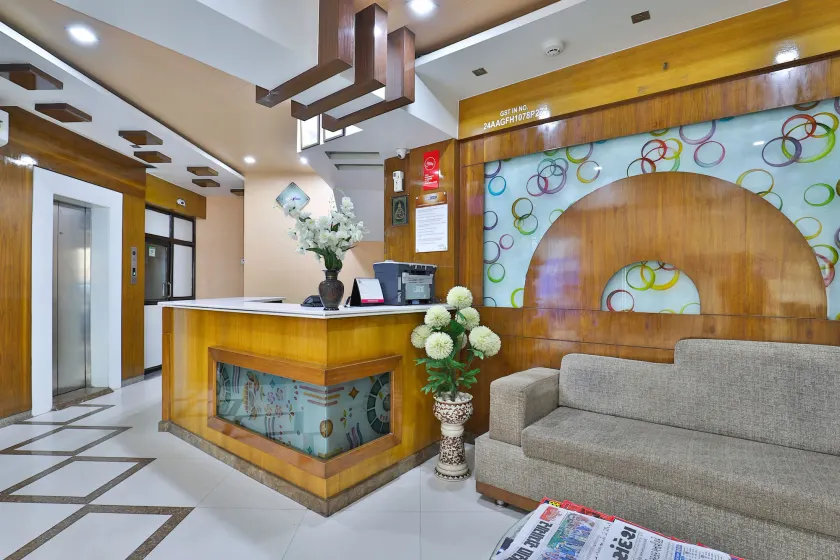 Hotel Merit - Image 1