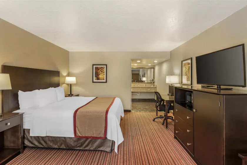 Best Western Plus Cedar City - Image 1