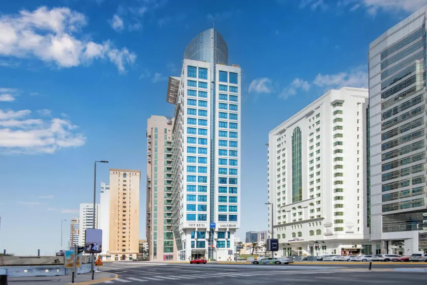 TRYP by Wyndham Abu Dhabi City Center - Image 1