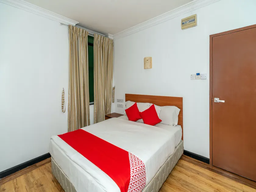 Hotel O Switz Paradise - Image 1