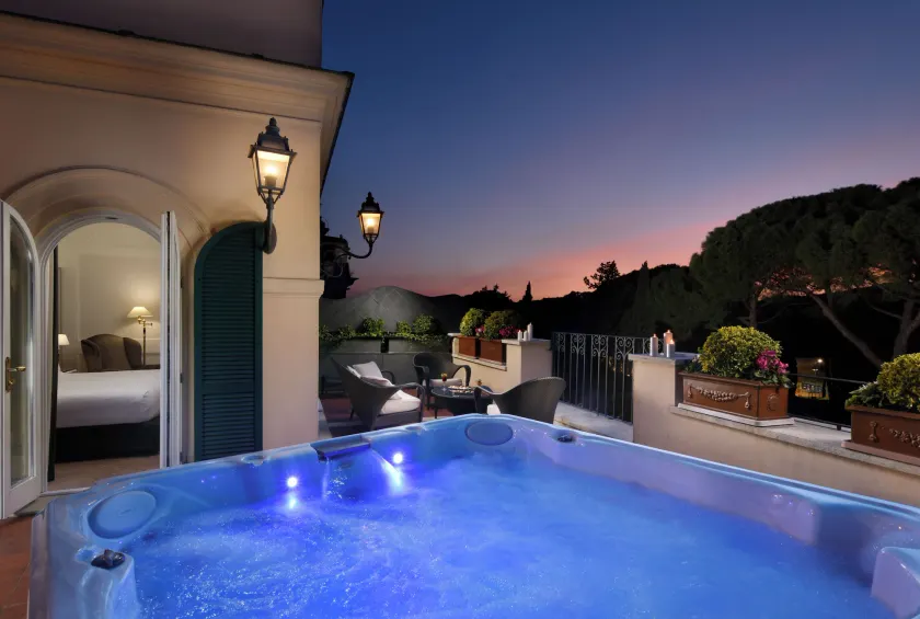 Hotel Splendide Royal - The Leading Hotels of the World - Image 1