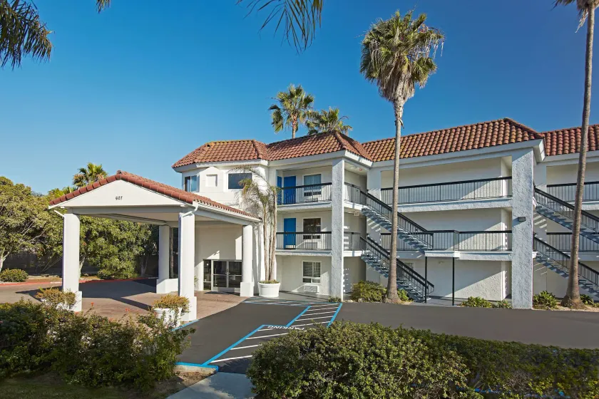 Comfort Inn Encinitas Near Legoland - Image 1