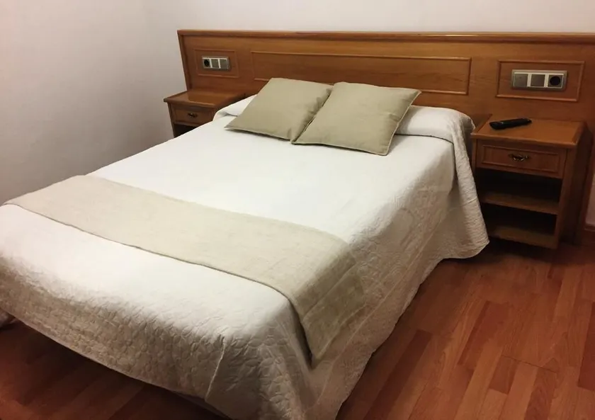 Hostal La Casilla - Image 1