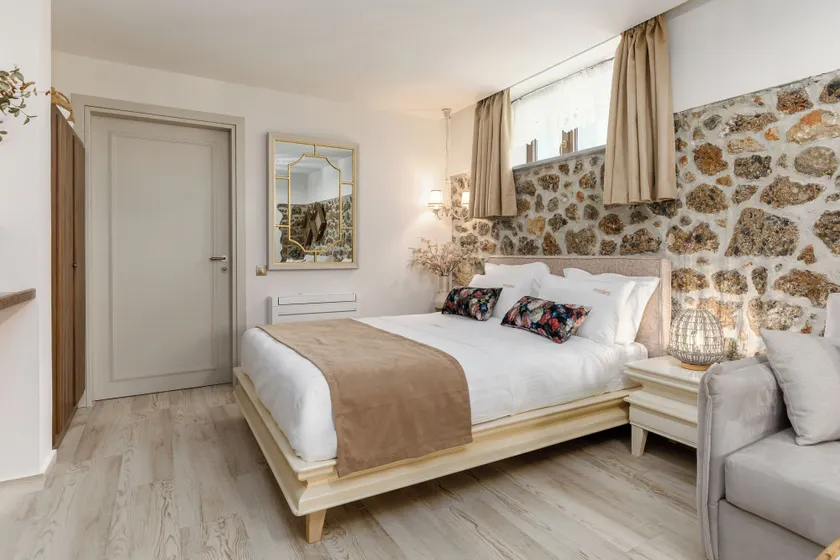 Meydani Suites - Image 1