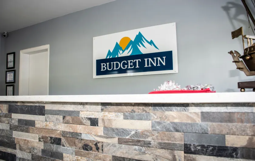 Budget Inn - Image 1
