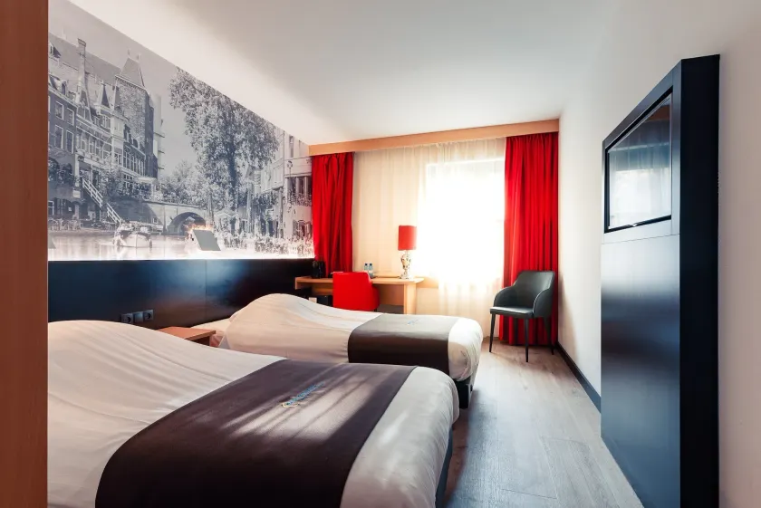 Bastion Hotel Utrecht - Image 1
