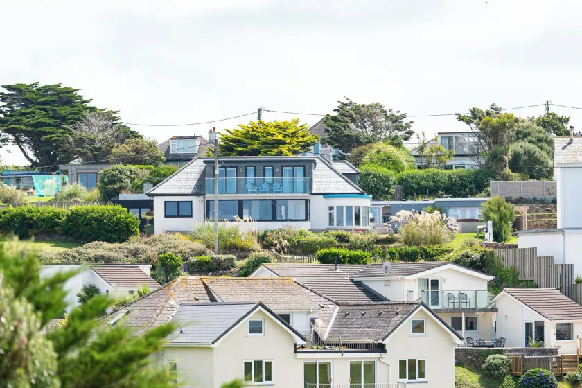 Blue Bay Beach House - Image 1