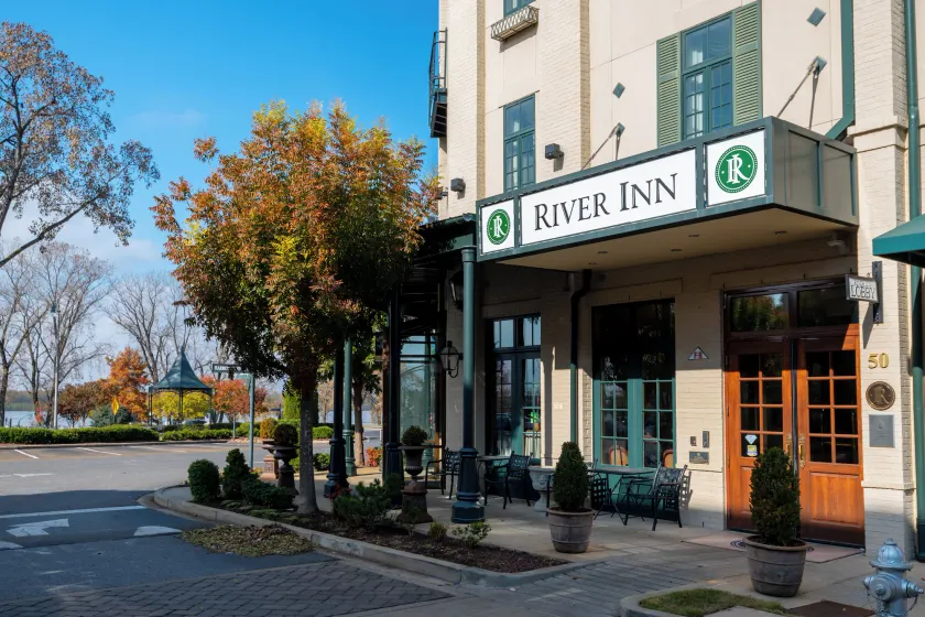 River Inn of Harbor Town - Image 1