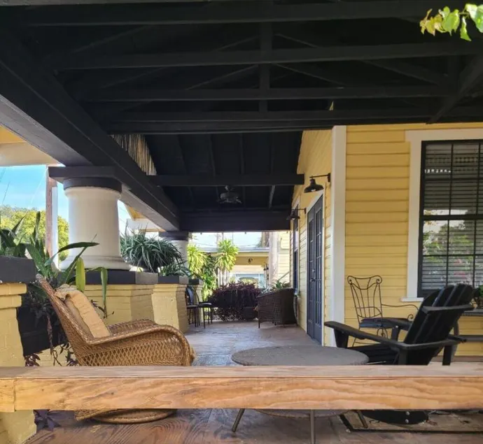 Palm Villa Hostel - Image 1