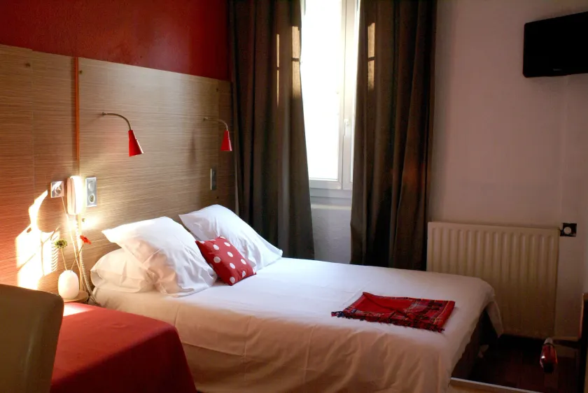 Hôtel Edmond Rostand - Image 1
