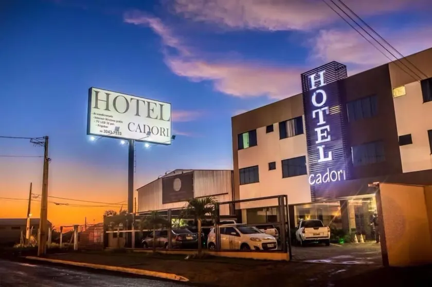 Hotel Cadori - Image 1