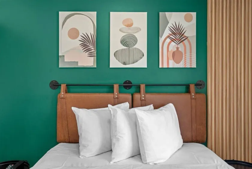 Hollywood Le Bon Hotel - Image 1